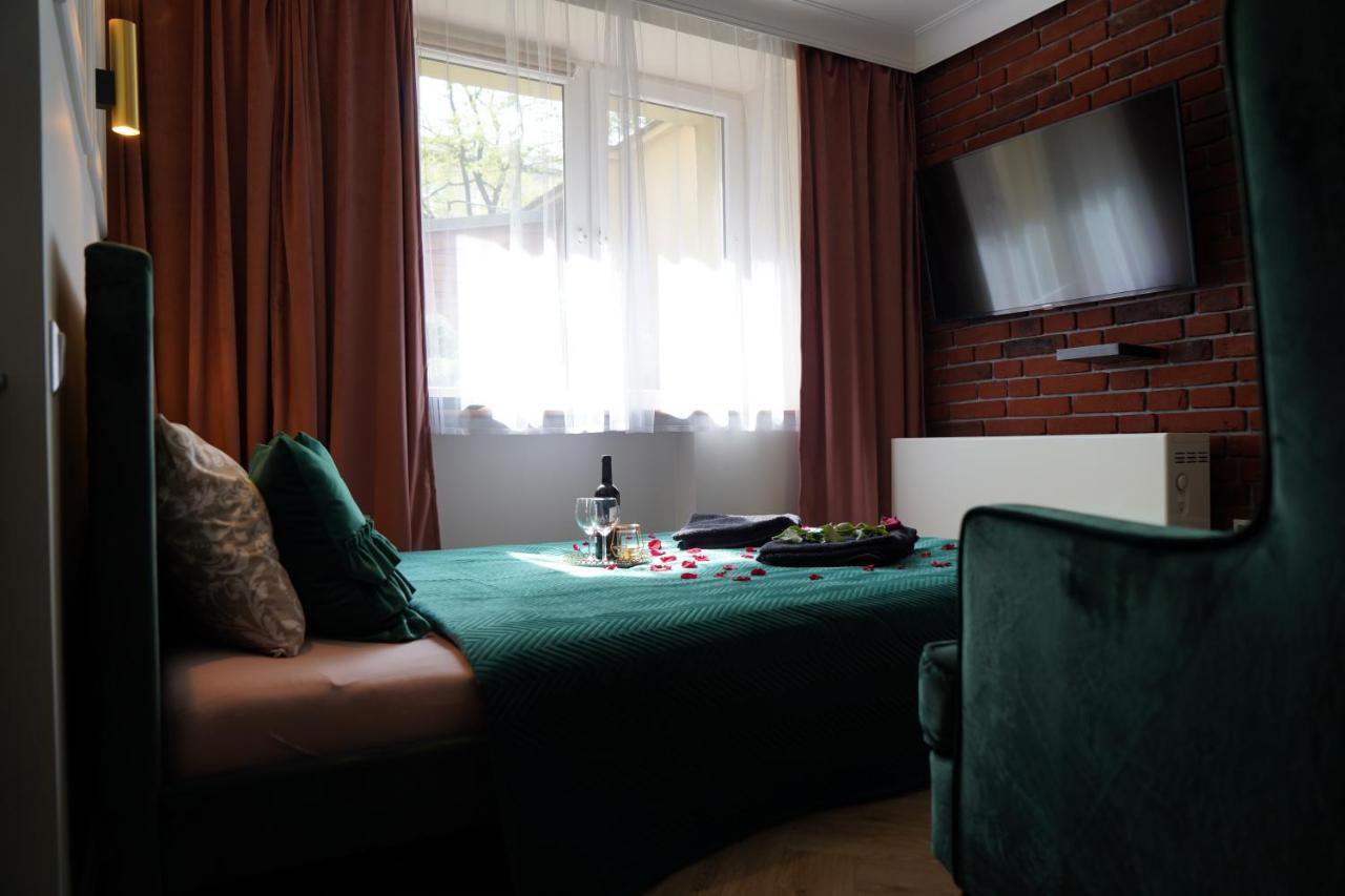 Jacuzzi Spa Apartment Krakow Bagian luar foto