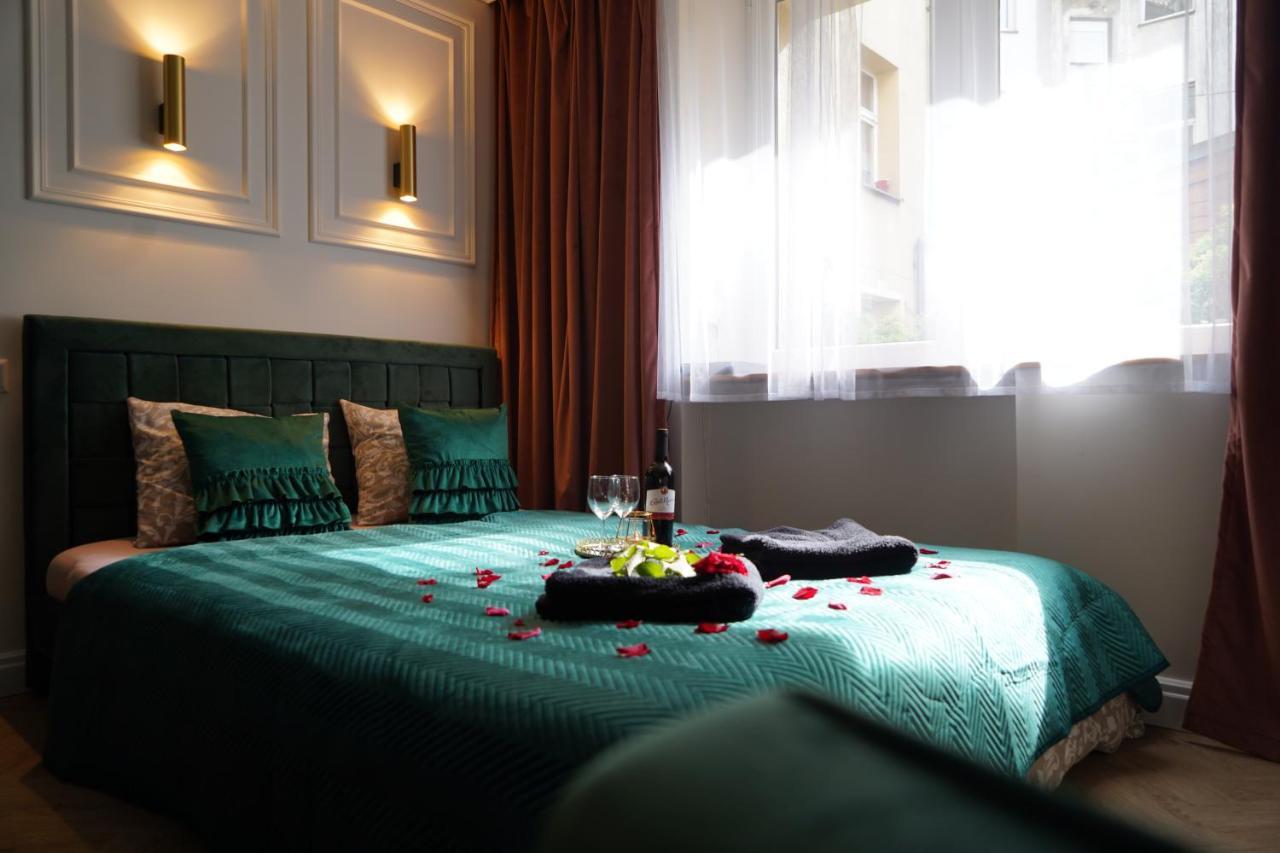Jacuzzi Spa Apartment Krakow Bagian luar foto